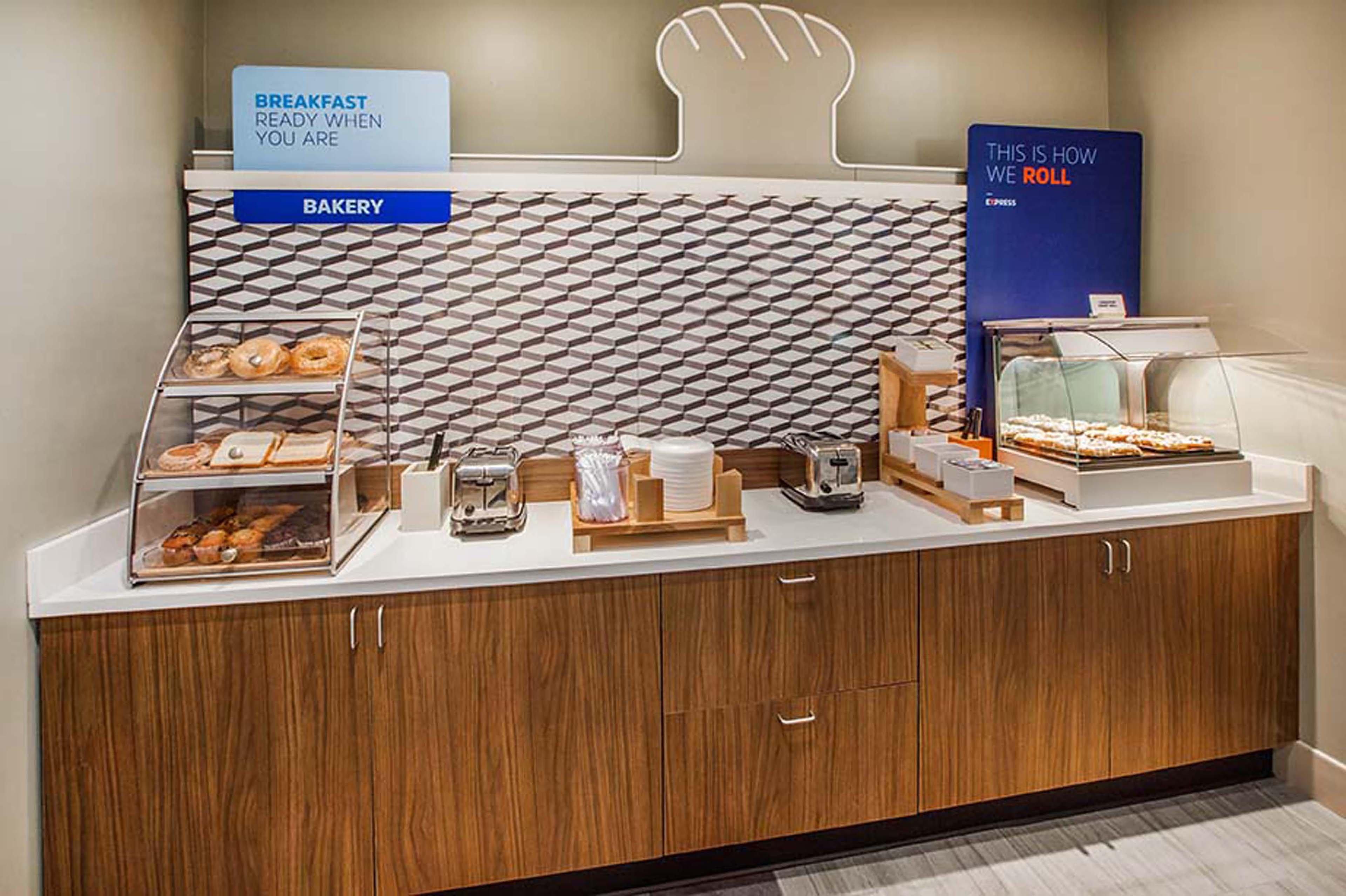 Express & S-macleod Trail S
