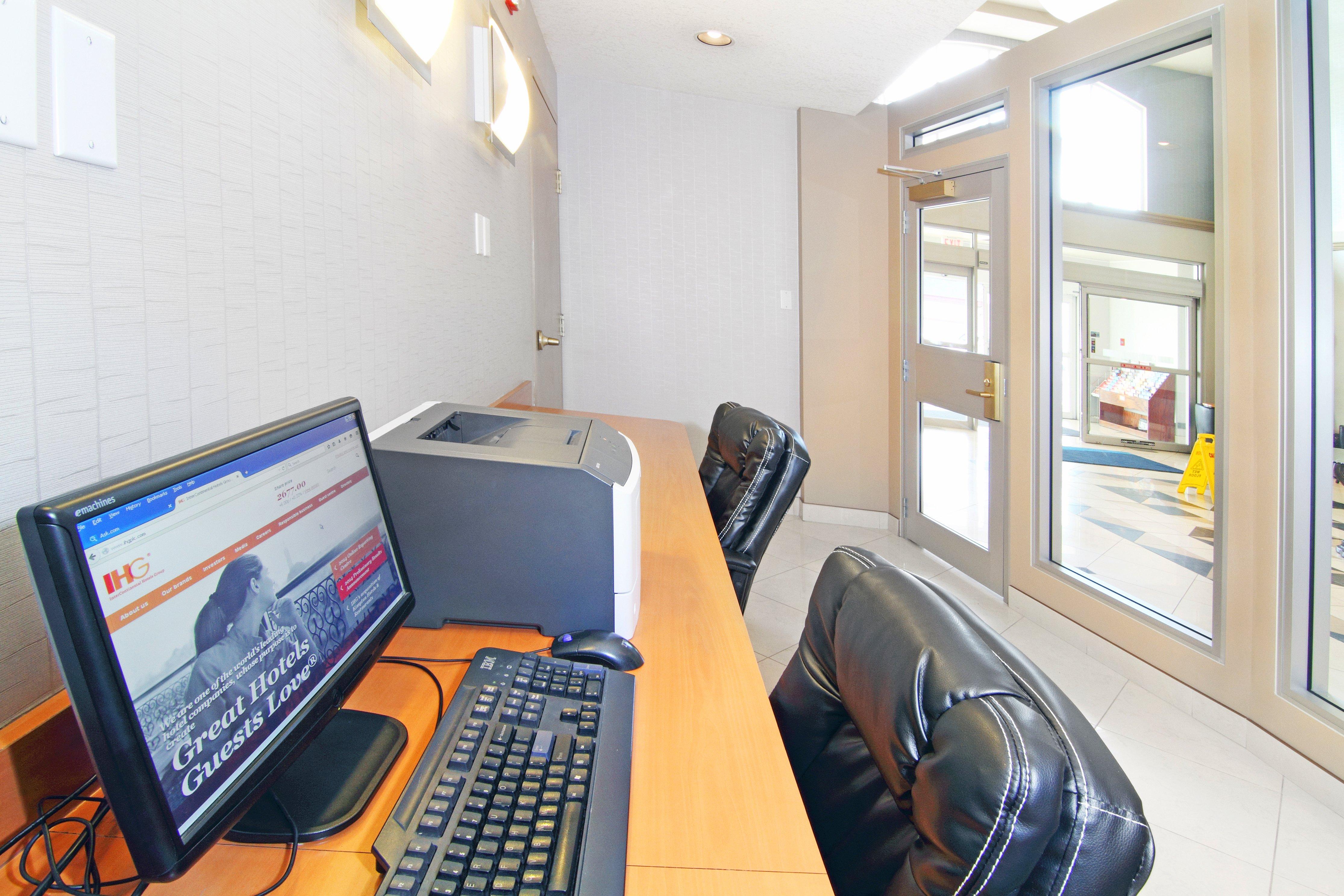 Express & S-macleod Trail S 2*