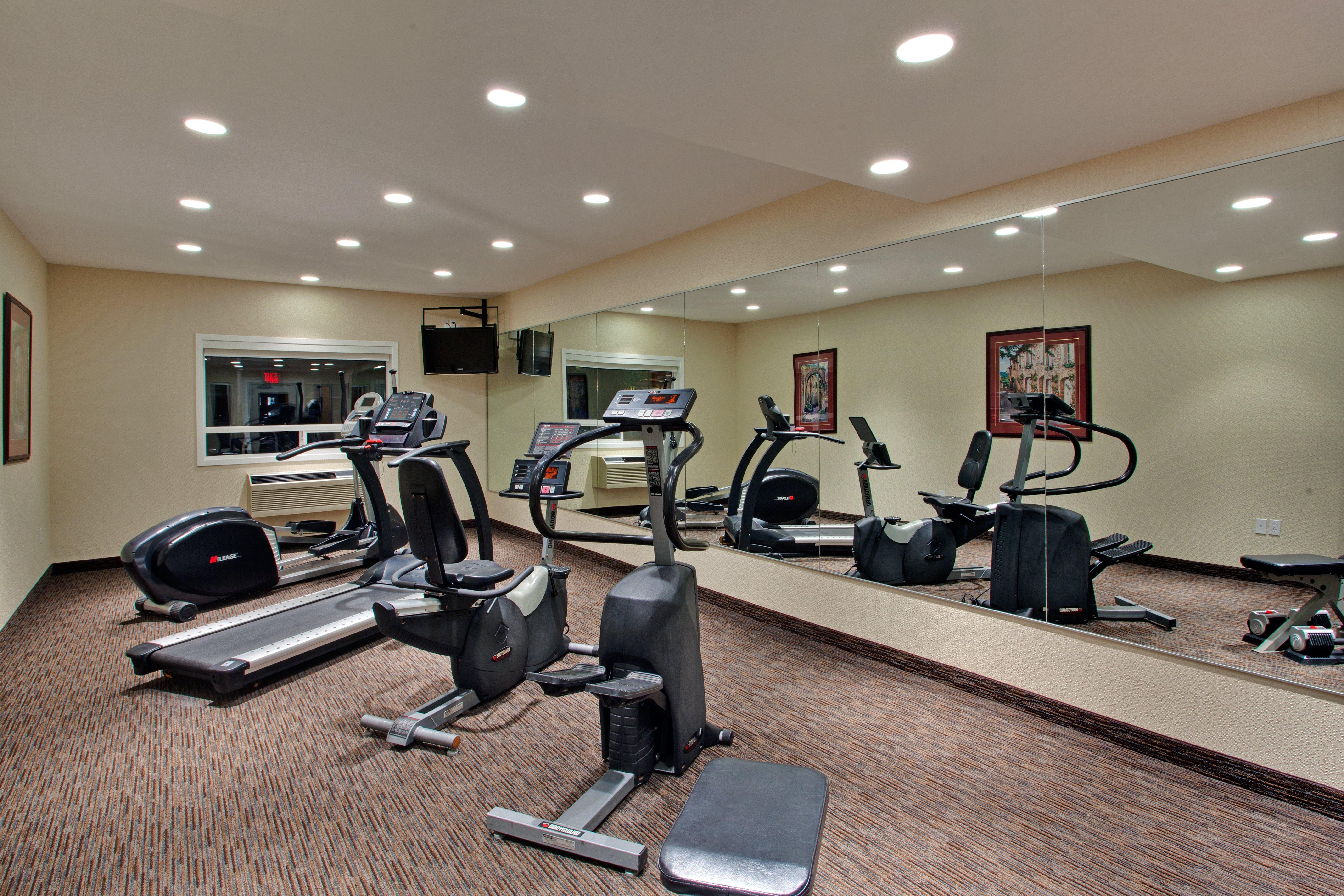 Express & S-macleod Trail S Hotel
